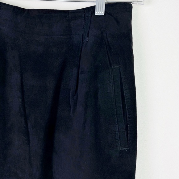 Marshall Fields Country Shop Vintage Black Suede Skirt - Picture 3 of 10